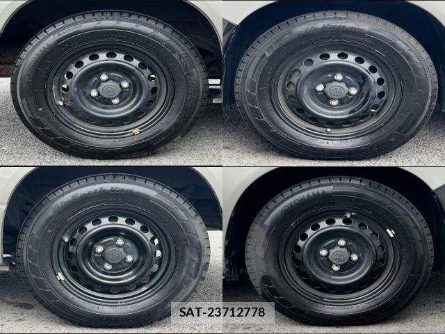 Toyota PROBOX VAN 2017-01 8877504-8