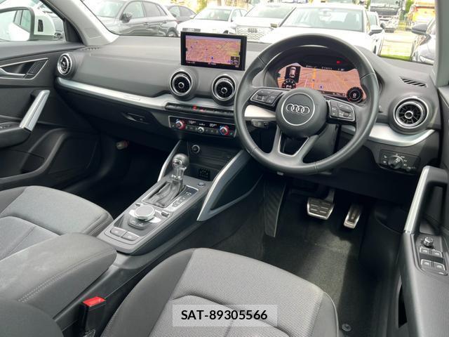 Audi Q2 2018-01 8877552-1