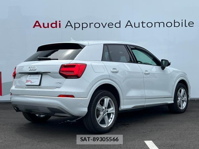 Audi Q2 2018-01 8877552-2