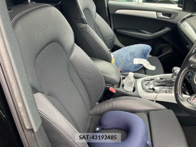 Audi Q5 2016-01 8877882-17