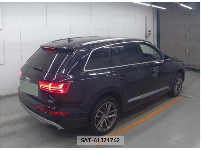 Audi Q7 2018-02 8877845-4