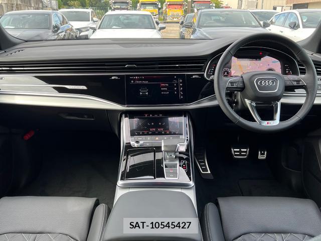 Audi Q8 2025-08 8877553-10
