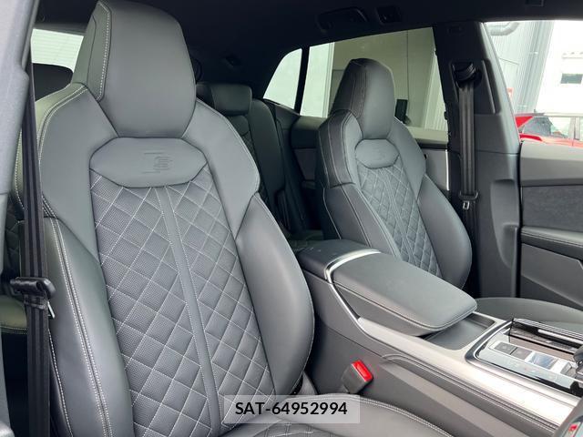 Audi Q8 2026-06 8877556-3