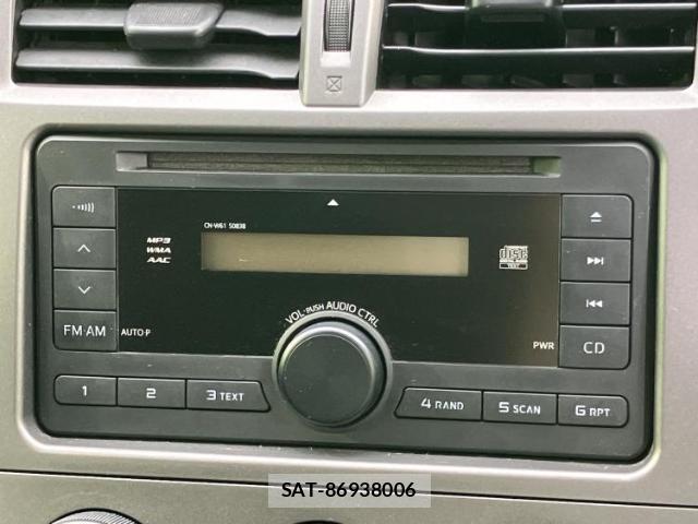 Toyota RACTIS 2013-09 8877050-8