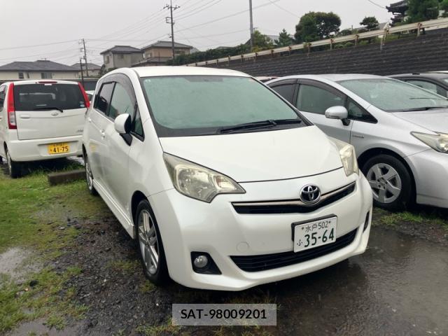 Toyota RACTIS 2011-09 8877309-0