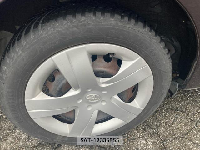 Toyota RACTIS 2013-10 8877905-12