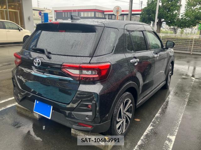 Toyota RAIZE 2022-01 8877910-2
