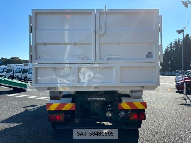 Hino RANGER PRO 2005-10 8876813-4