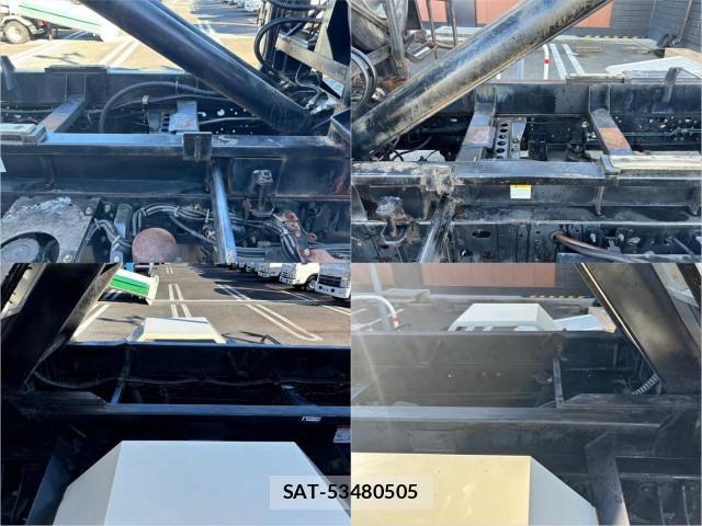 Hino RANGER PRO 2005-10 8876813-7