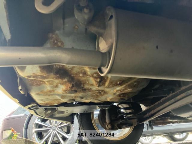 Toyota RAUM 2006-01 8876429-5