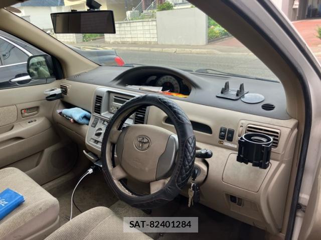 Toyota RAUM 2006-01 8876429-9