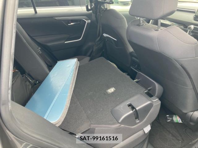 Toyota RAV4 2020-02 8876076-11