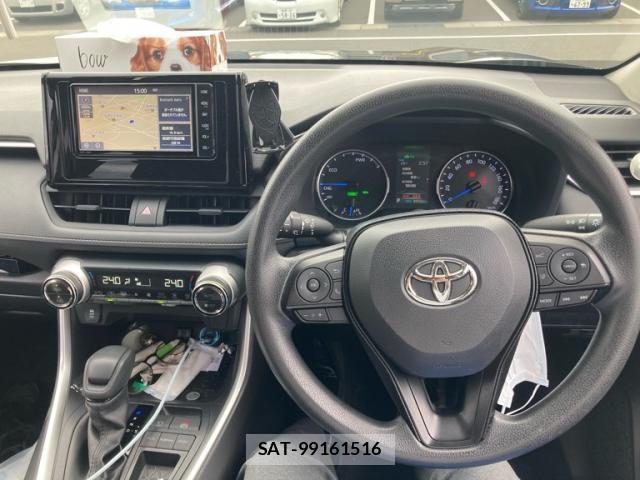 Toyota RAV4 2020-02 8876076-17