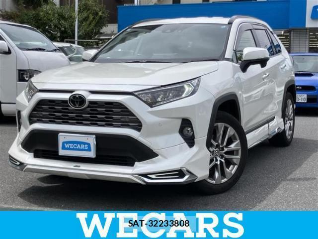 Toyota RAV4 2021-02 8876112-0