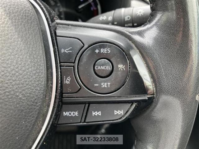 Toyota RAV4 2021-02 8876112-12
