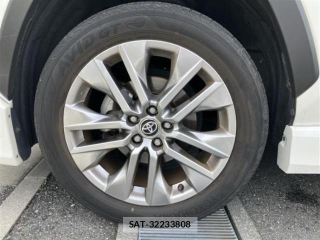 Toyota RAV4 2021-02 8876112-17