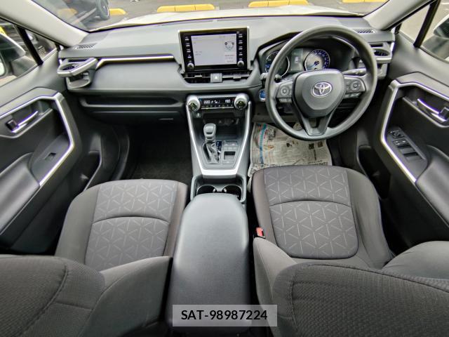 Toyota RAV4 2020-09 8876116-1