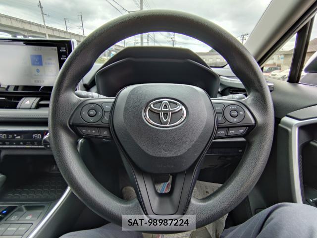 Toyota RAV4 2020-09 8876116-14