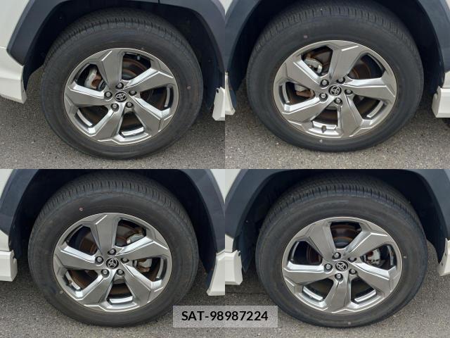Toyota RAV4 2020-09 8876116-8