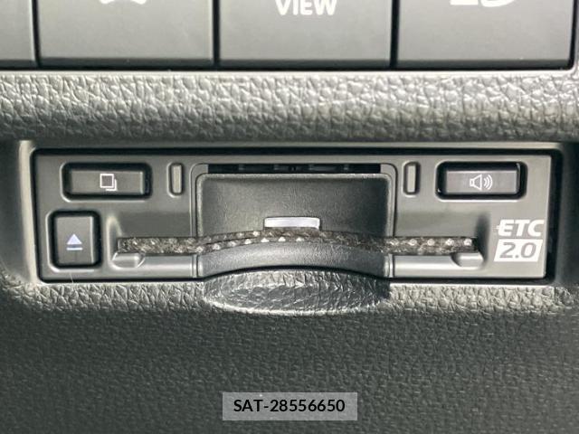 Toyota RAV4 2025-02 8876147-17