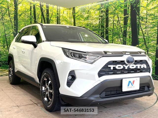 Toyota RAV4 2021-08 8877216-15