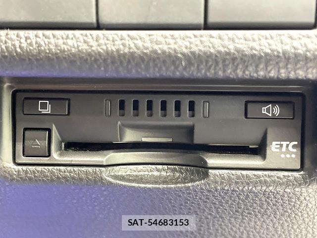 Toyota RAV4 2021-08 8877216-6