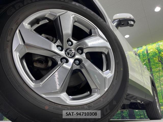 Toyota RAV4 2020-11 8877385-13