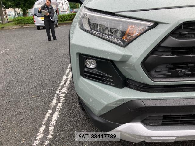 Toyota RAV4 2023-01 8877626-1