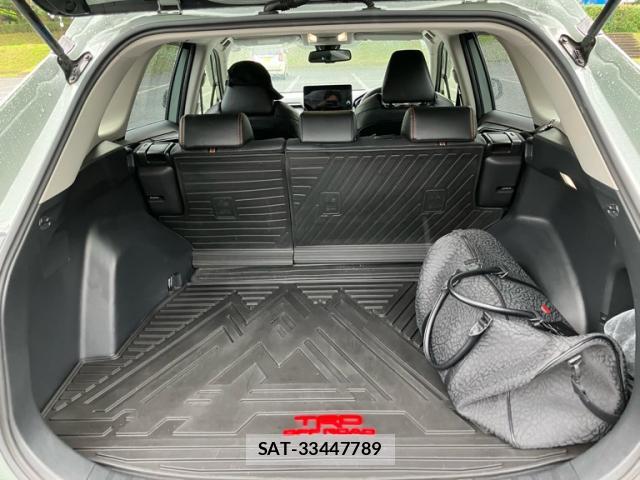 Toyota RAV4 2023-01 8877626-9