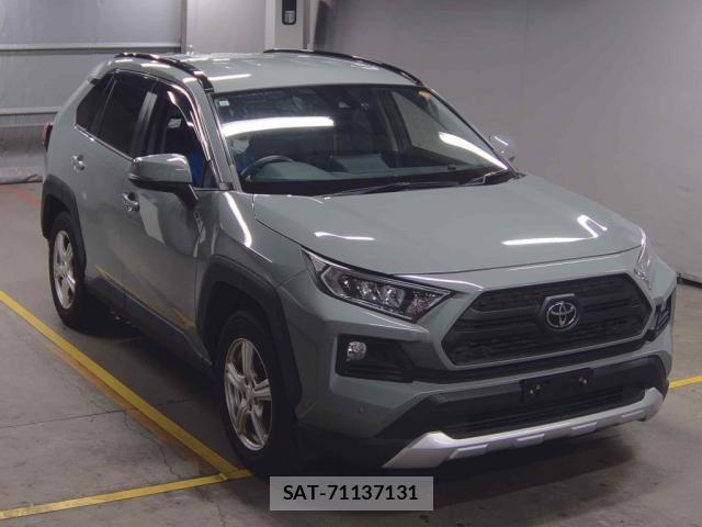 Toyota RAV4 2019-10 8877669-0