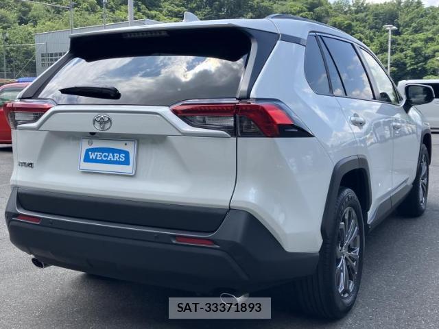 Toyota RAV4 2024-11 8878061-2