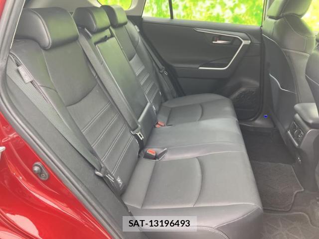 Toyota RAV4 2022-10 8878173-4