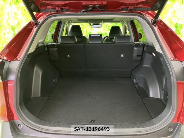 Toyota RAV4 2022-10 8878173-7