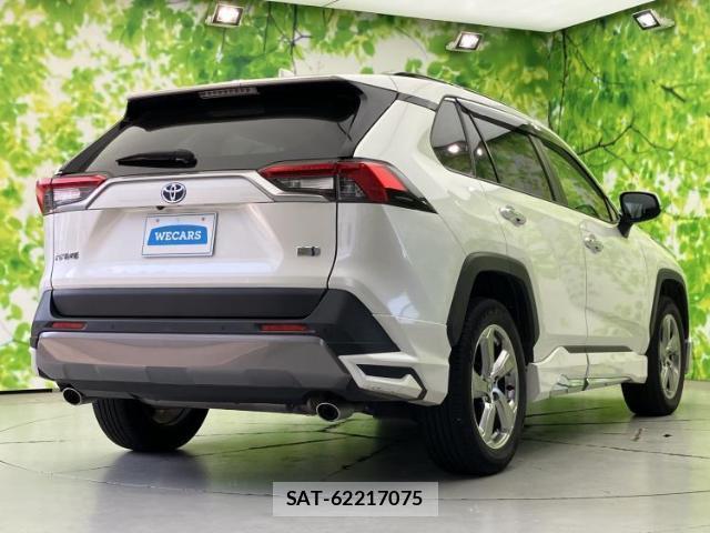 Toyota RAV4 2020-12 8878205-2