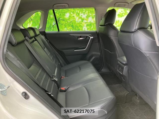 Toyota RAV4 2020-12 8878205-4