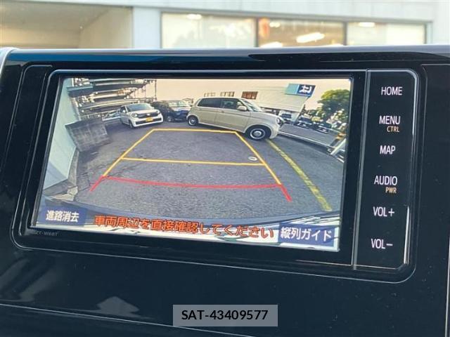 Toyota RAV4 2019-06 8878266-10
