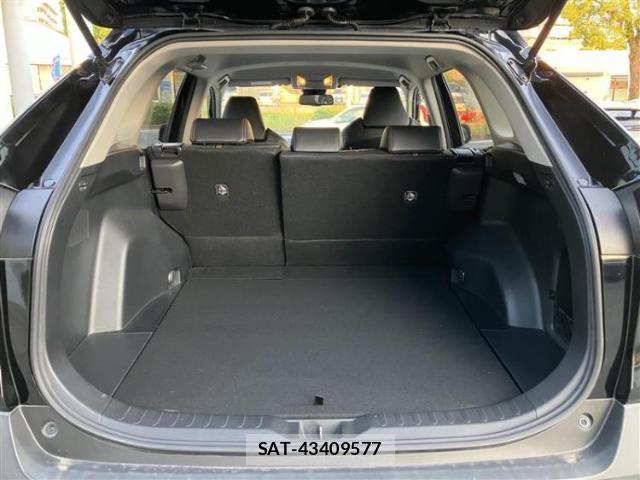 Toyota RAV4 2019-06 8878266-7