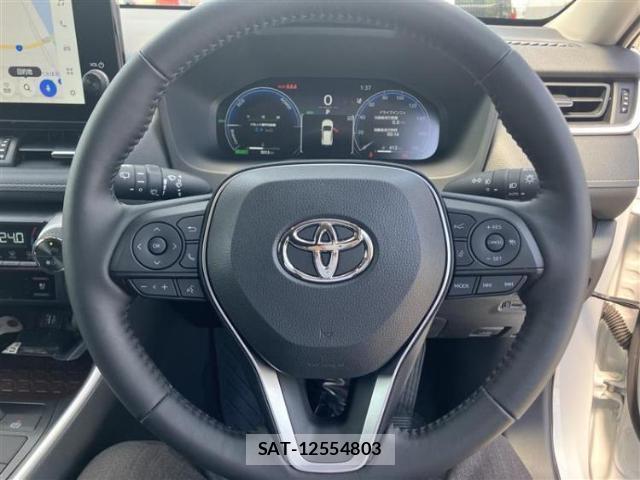 Toyota RAV4 2025-07 8878402-12