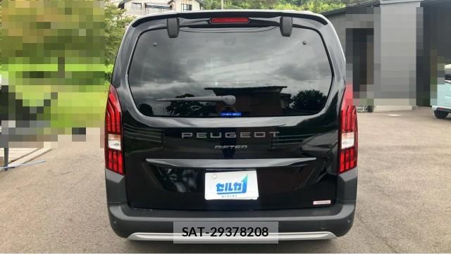 Peugeot Rifter 2025-04 8877177-1
