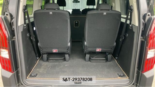 Peugeot Rifter 2025-04 8877177-17