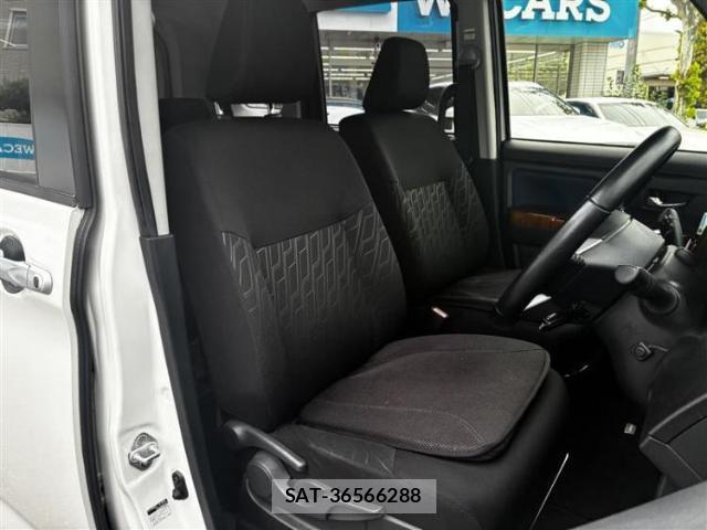 Toyota ROOMY 2019-09 8876113-4