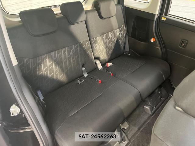 Toyota ROOMY 2020-04 8876190-8