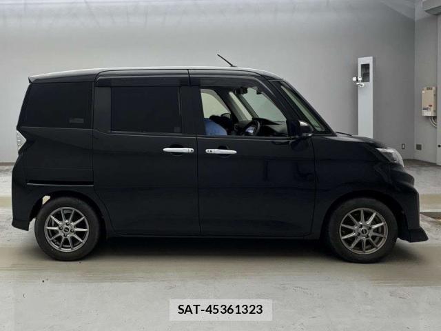 Toyota ROOMY 2022-03 8876204-3