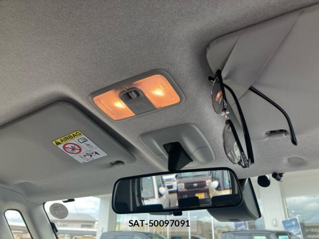 Toyota ROOMY 2018-06 8876443-11