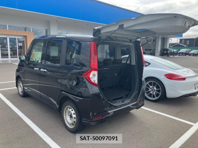 Toyota ROOMY 2018-06 8876443-2