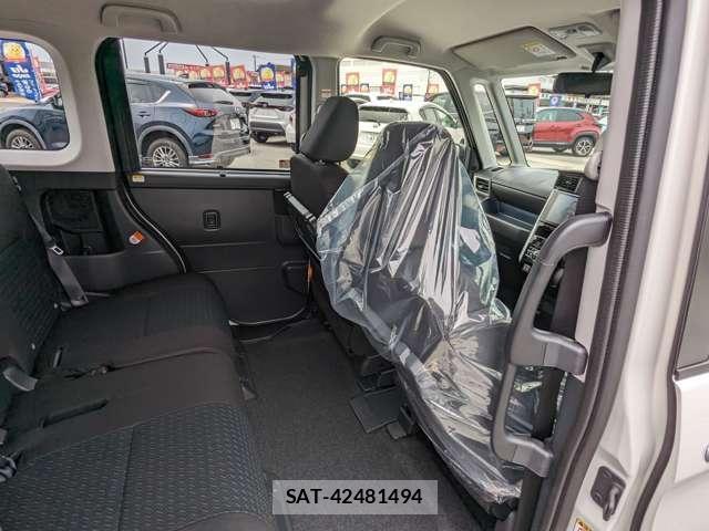 Toyota ROOMY 2026-09 8877644-6