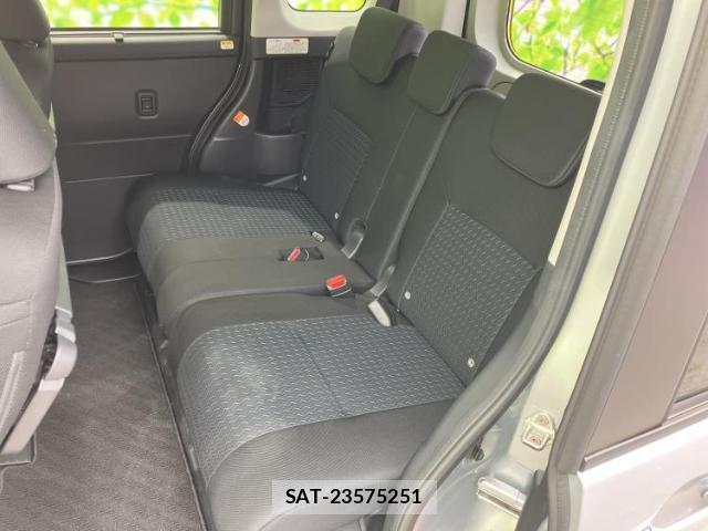 Toyota ROOMY 2024-06 8878131-6