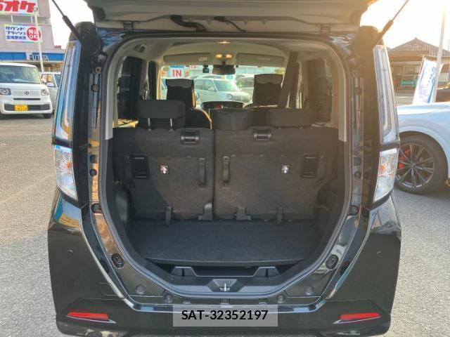 Toyota ROOMY 2025-09 8878200-7