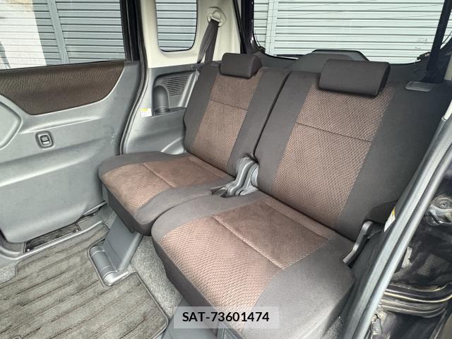 Nissan ROOX 2009-12 8876061-6