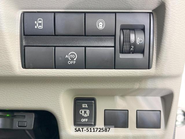 Nissan ROOX 2020-12 8876586-3